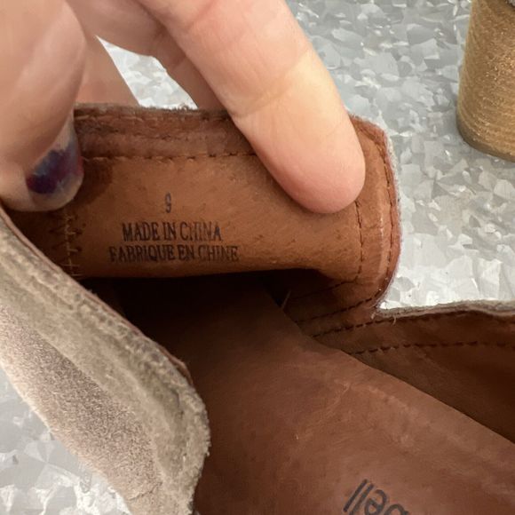 Jeffrey Campbell Rosee Heeled Ankle Booties Size 9 Tan Taupe Suede Slip On - Picture 7 of 11